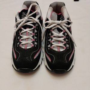Ladies Skechers Size 9 Shoes
